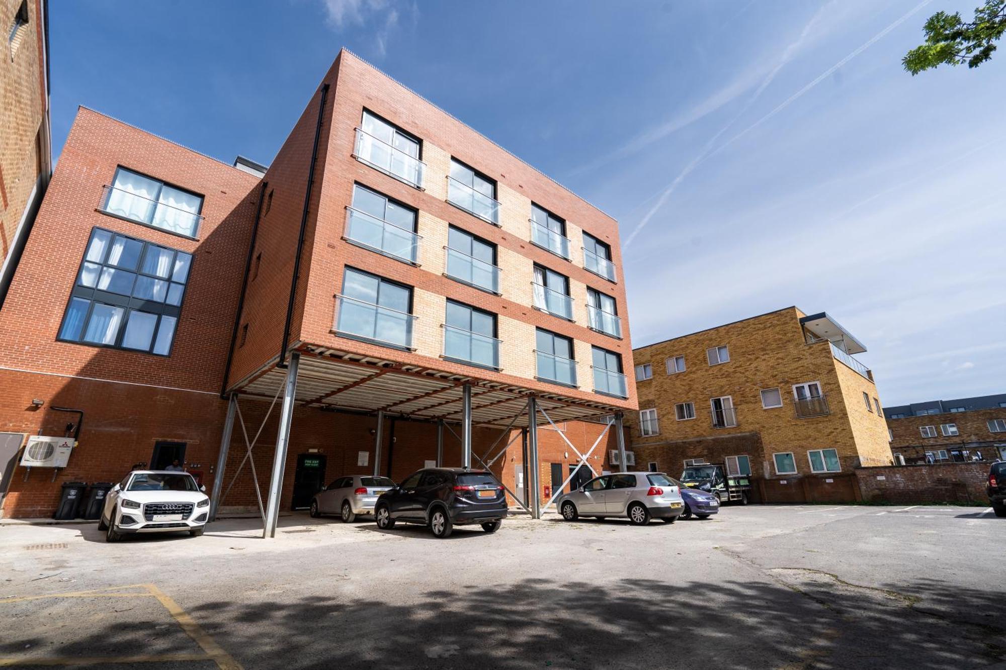 Hemel Apartments - Lilac Luxe Hemel Hempstead Exterior photo